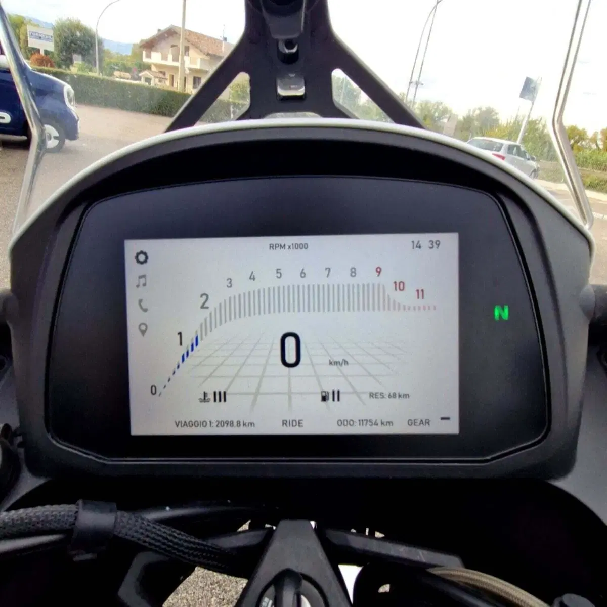 Moto Morini X-Cape 650 (2021 - 26) (8)