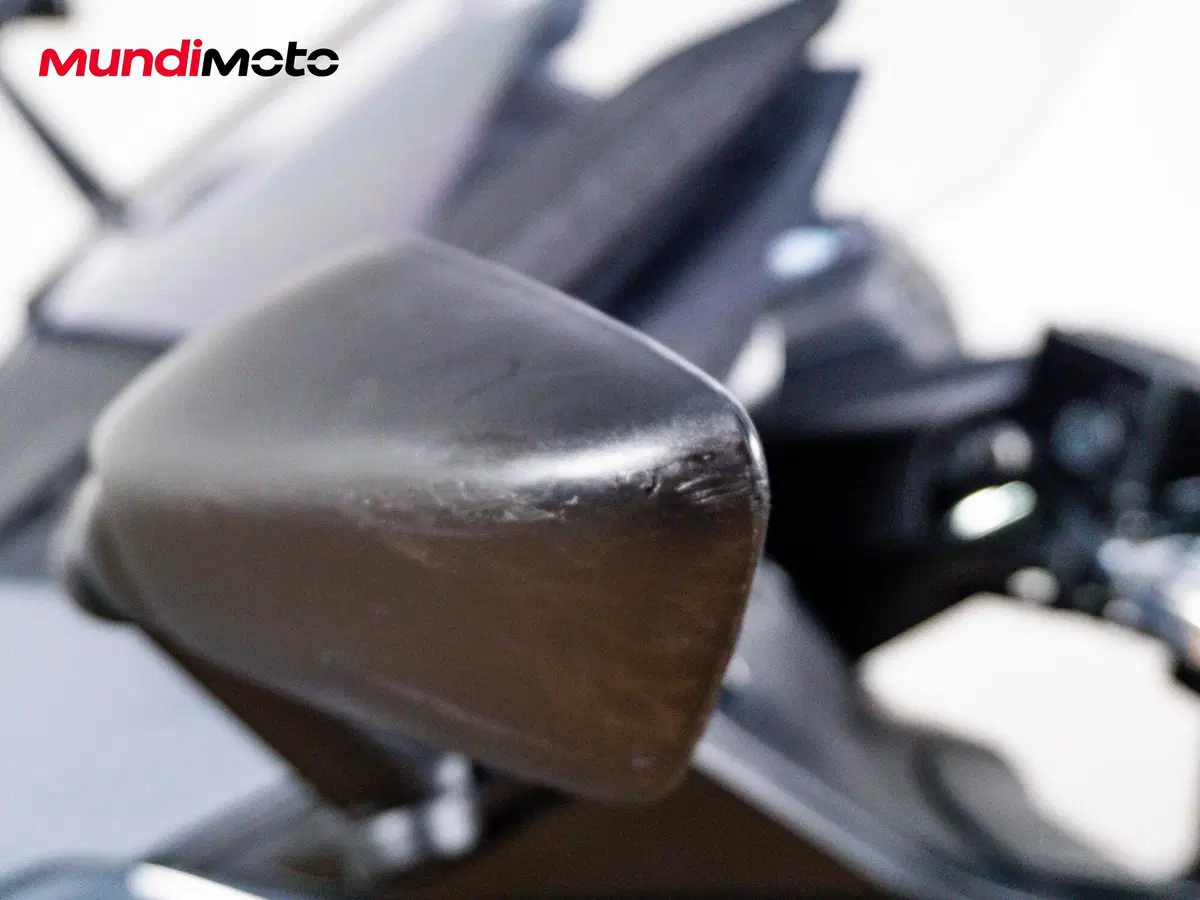 Yamaha T-Max 560 Tech Max (2020) (13)