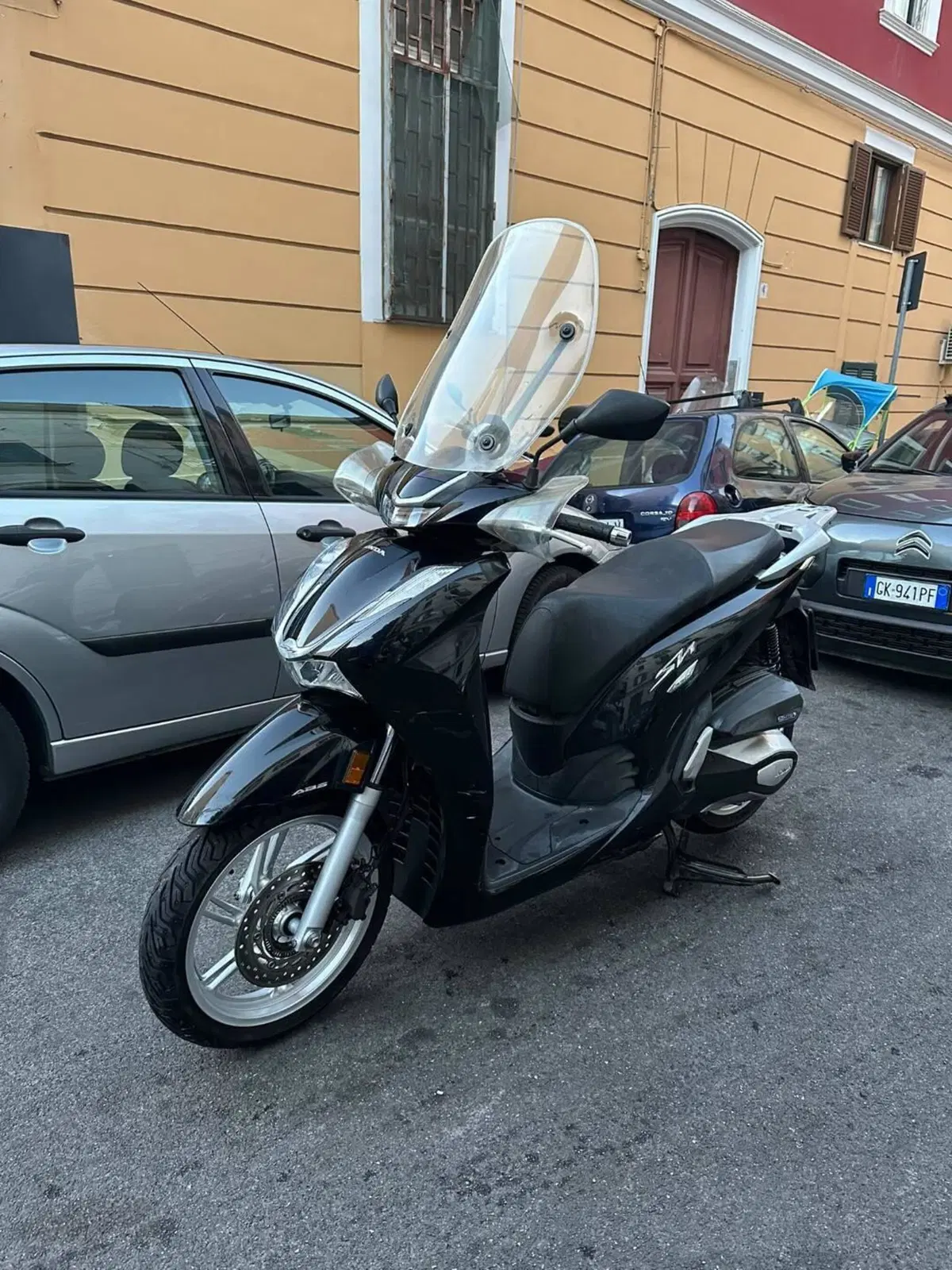 Honda SH 350 (2021 - 24) (2)