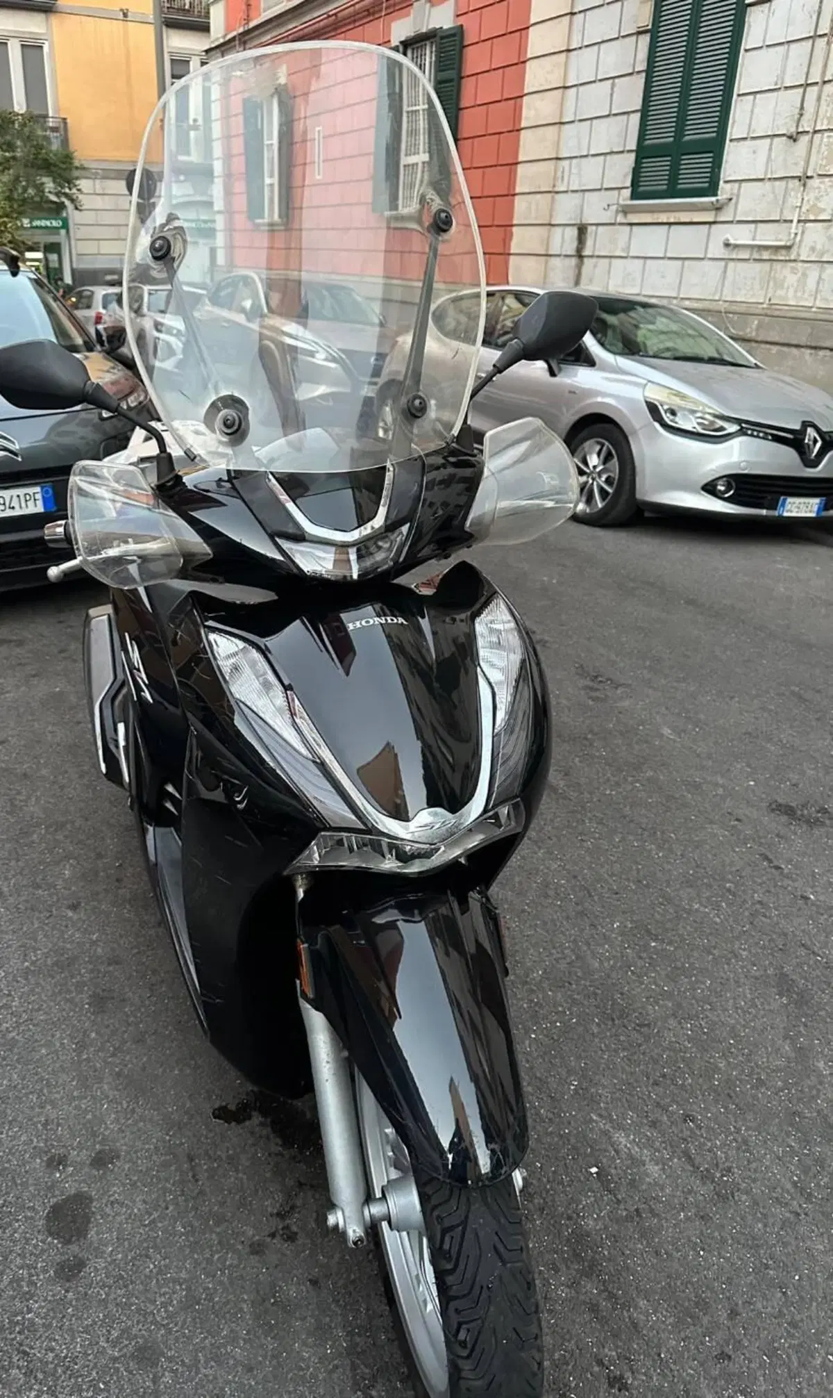 Honda SH 350 (2021 - 24) (6)