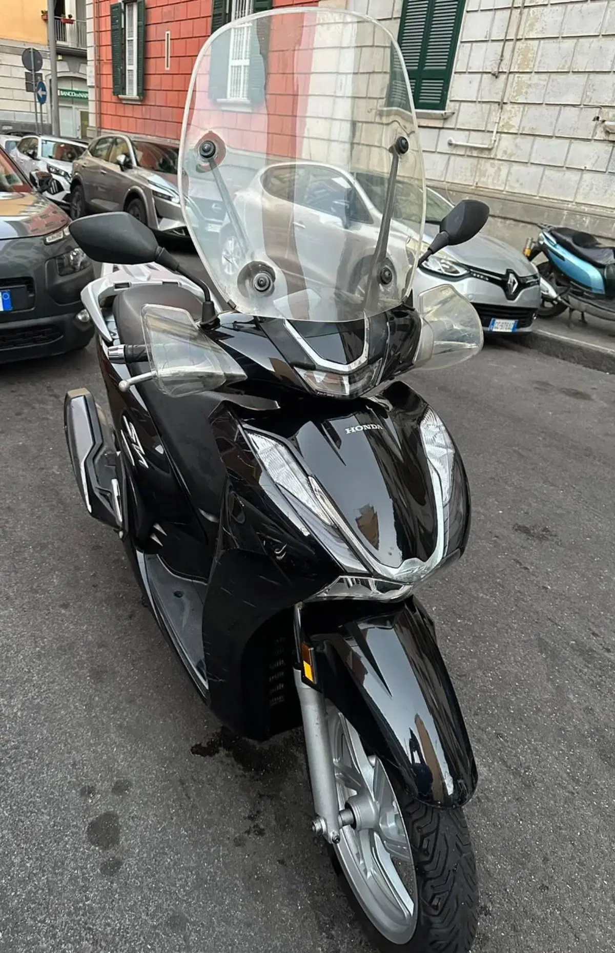 Honda SH 350 (2021 - 24) (7)
