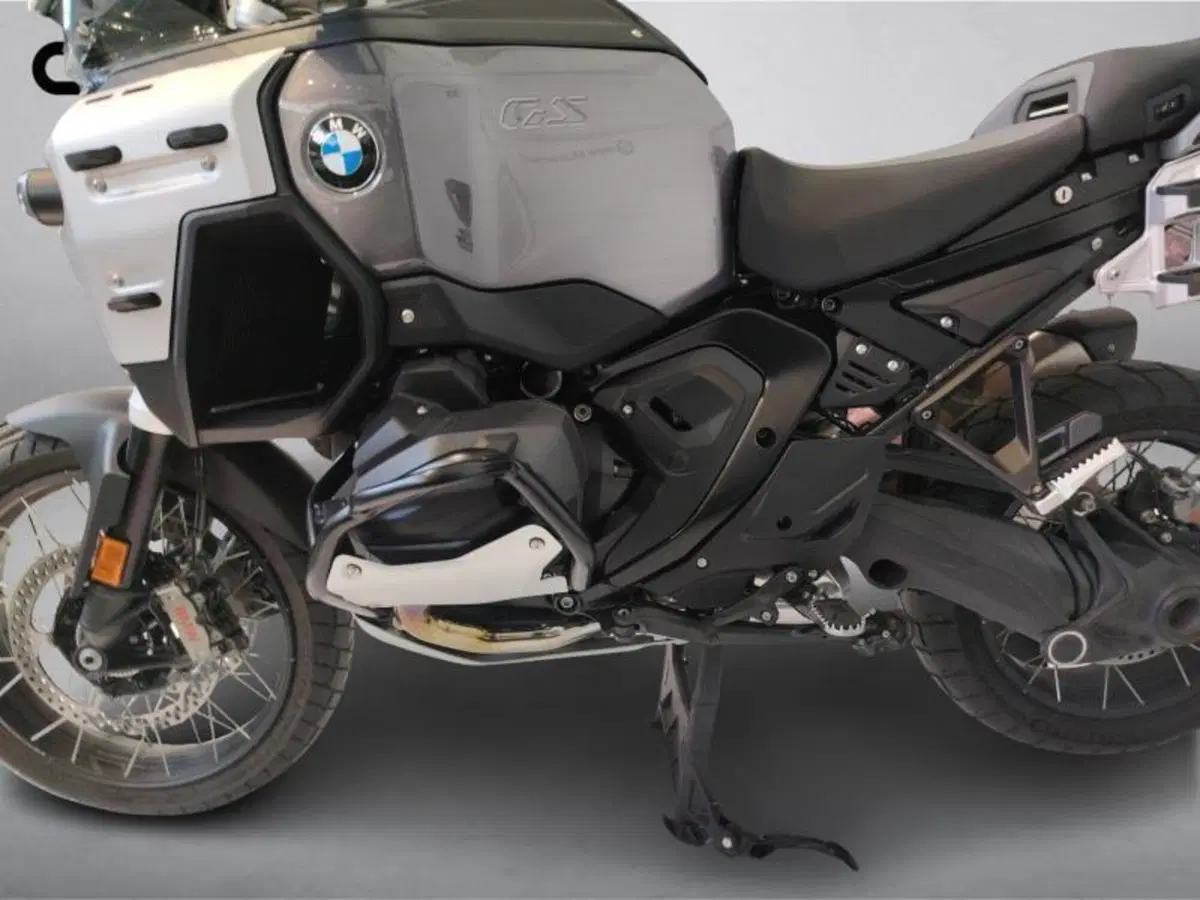 Bmw R 1300 GS Adventure Triple Black (2025 - 26) (15)
