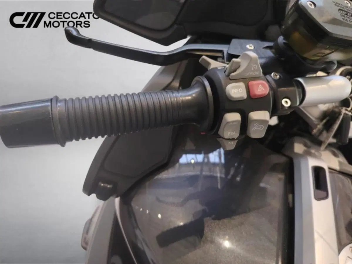 Bmw R 1200 RT (2010 - 13) (12)