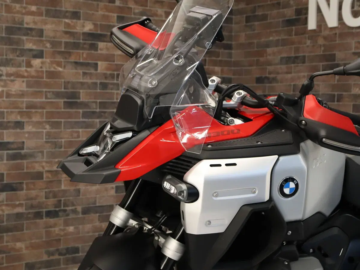 Bmw R 1300 GS Adventure (2025 - 26) (15)