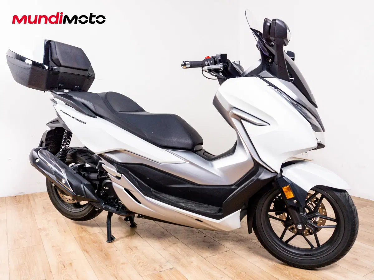 Honda Forza 300 (2019 - 20) (2)