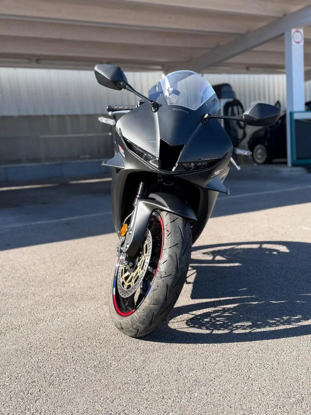 Honda CBR 600 RR (2024 - 26) (3)