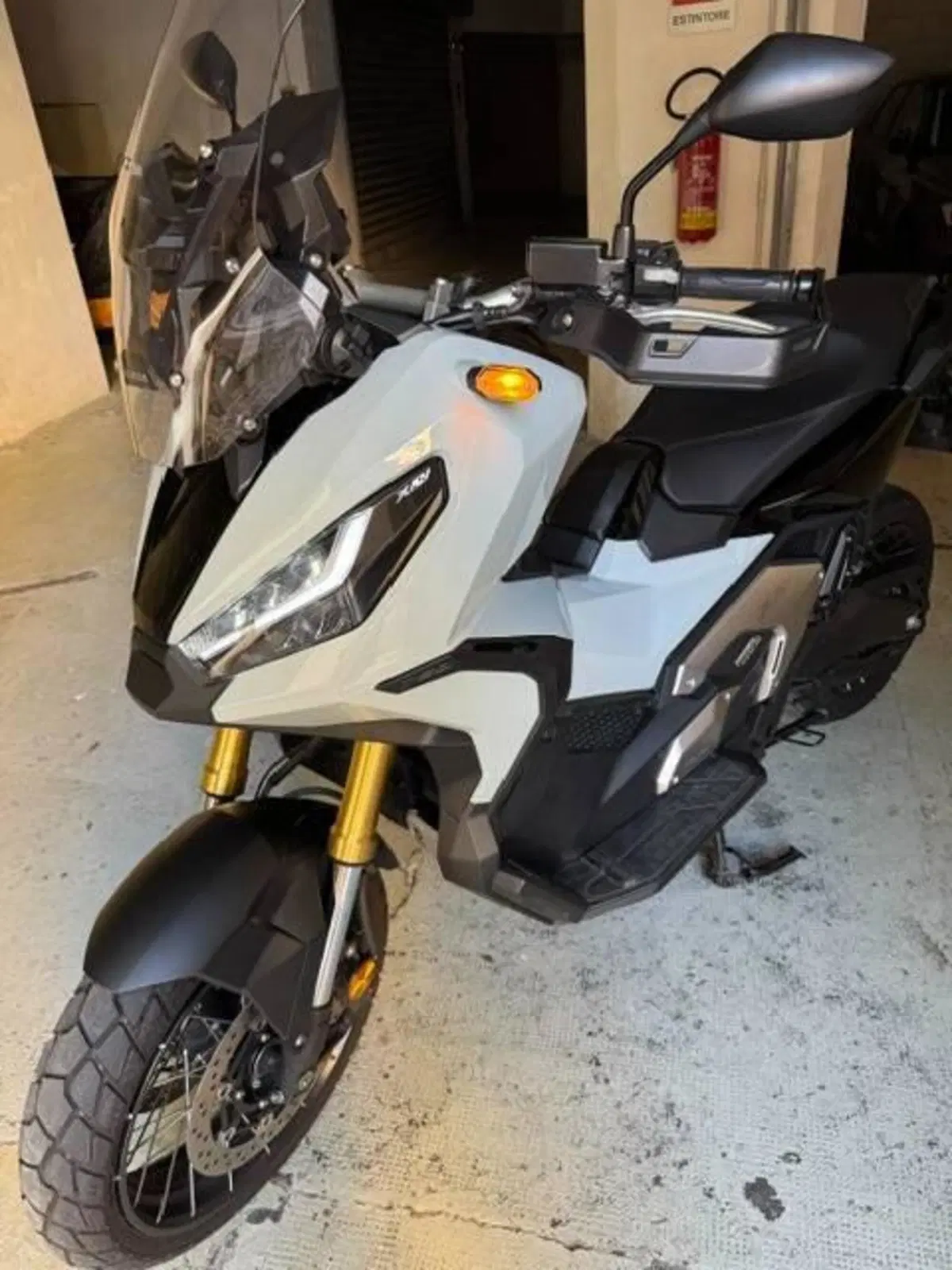 Honda X-ADV 750 DCT (2021 - 24) (6)
