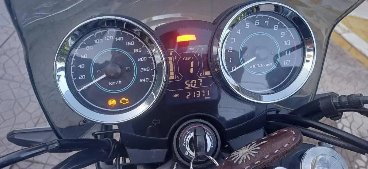 Kawasaki Z 650 RS (2022 - 24) (6)