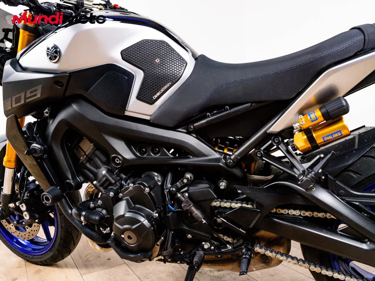 Yamaha MT-09 SP (2018 - 20) (9)