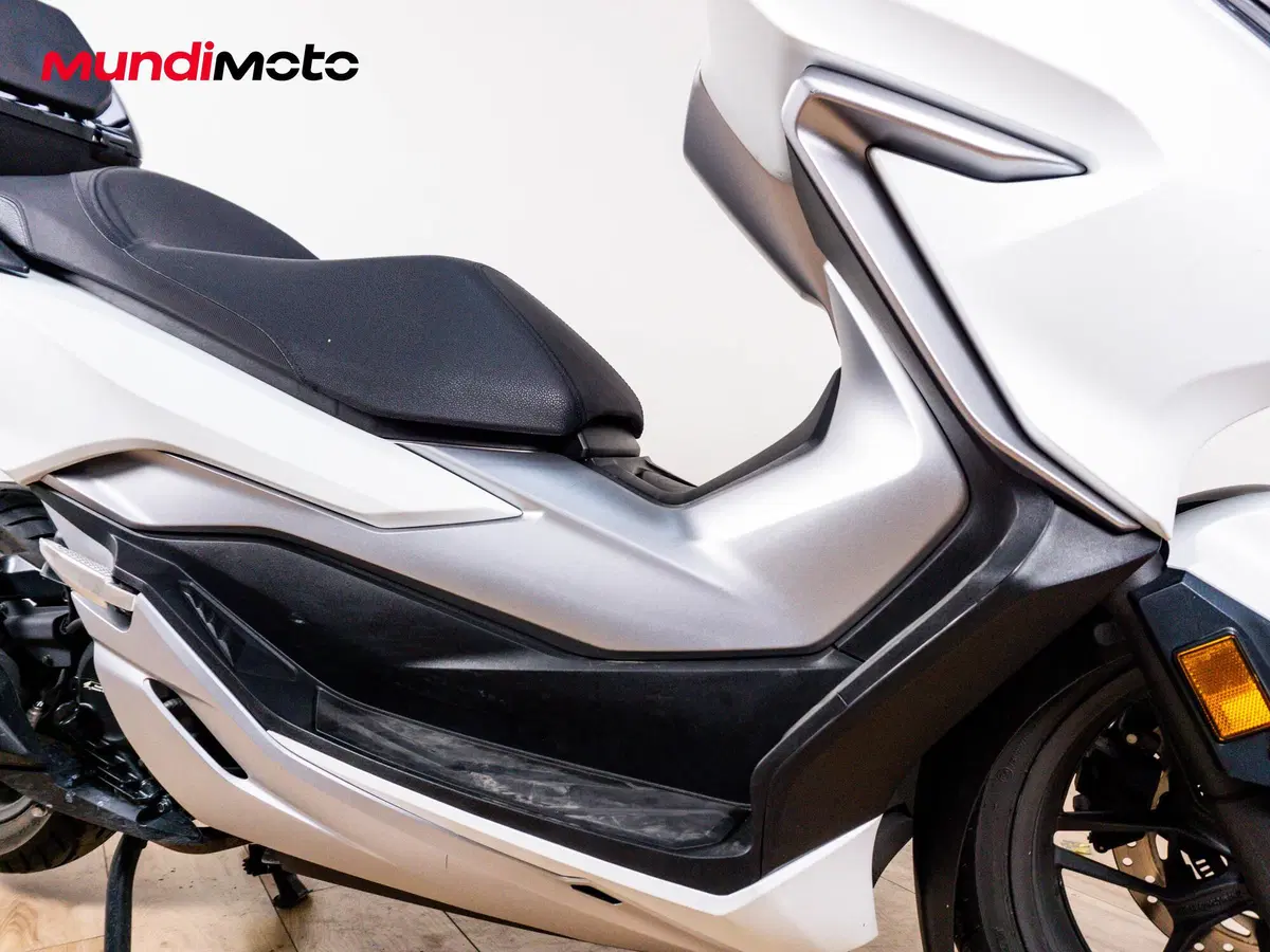 Honda Forza 300 (2019 - 20) (5)