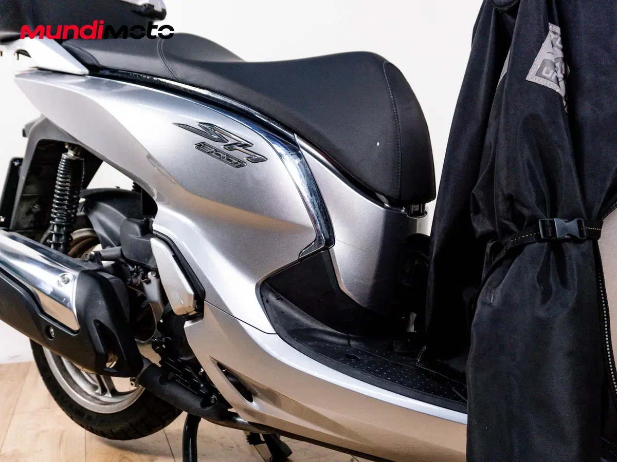 Honda SH 300 i ABS (2011 - 13) (5)