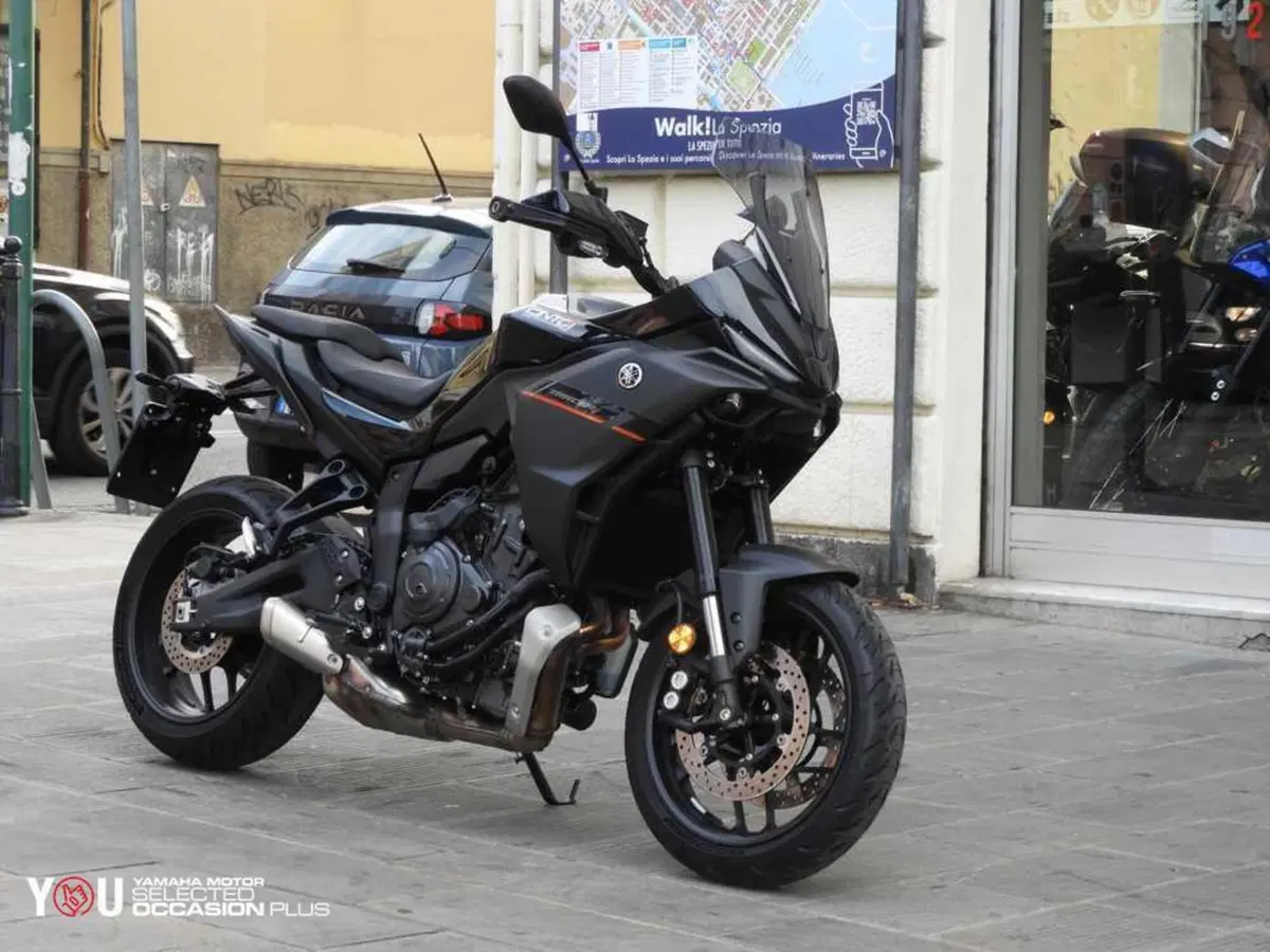 Yamaha Tracer 7 Y-AMT (2026) (2)