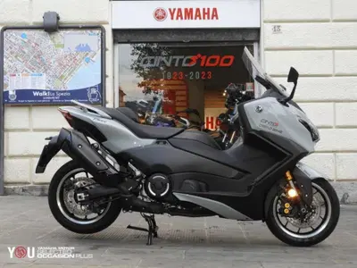 Yamaha T-Max 560 Tech Max (2025 - 26) usata