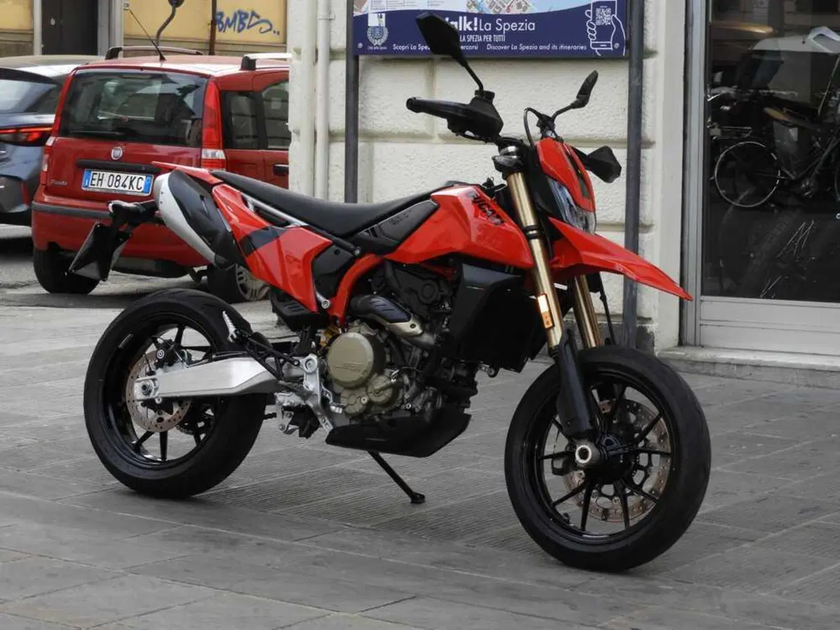 Ducati Hypermotard 698 Mono (2024 - 26) (2)