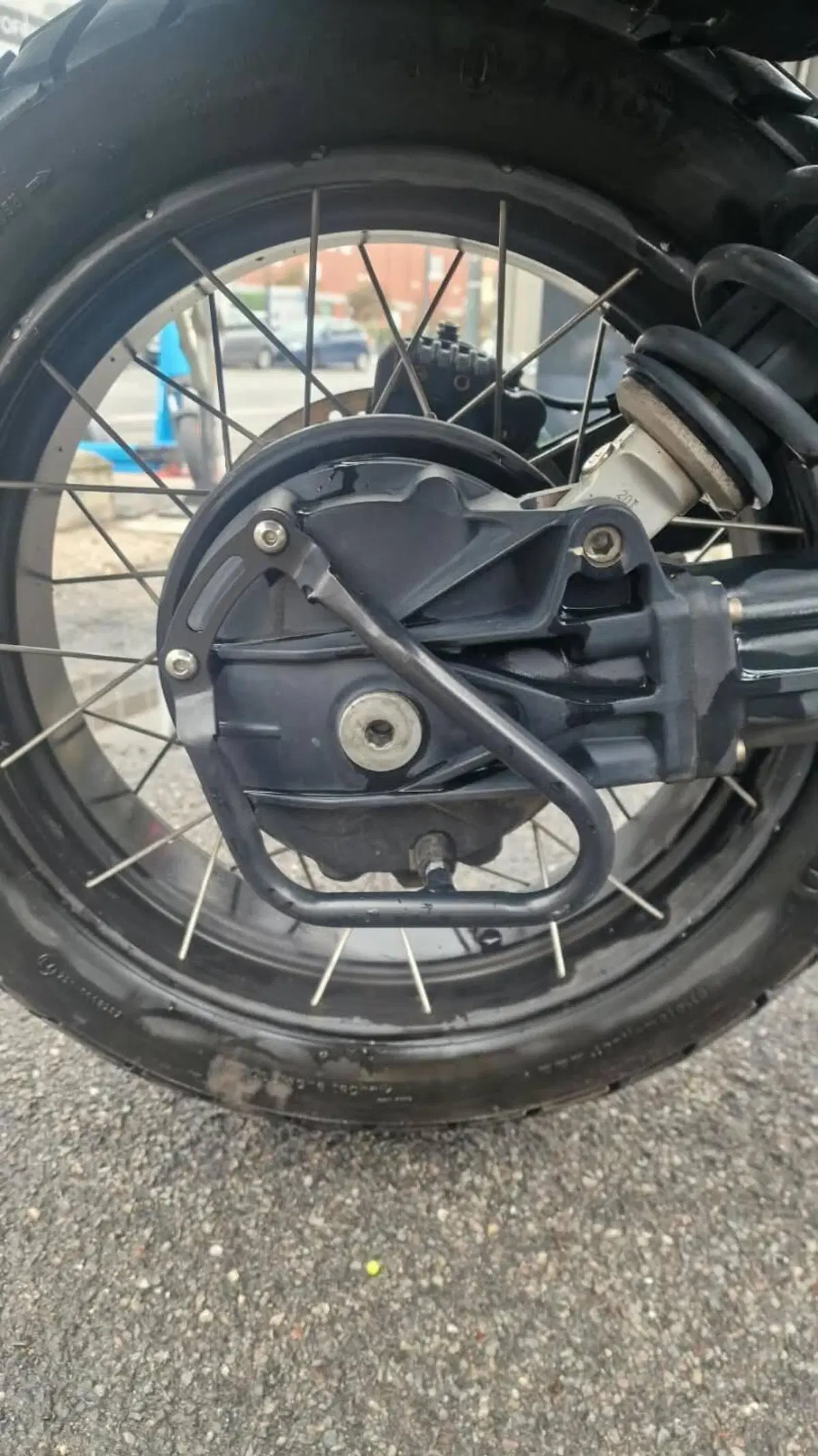 Moto Guzzi V85 TT (2021 - 23) (6)
