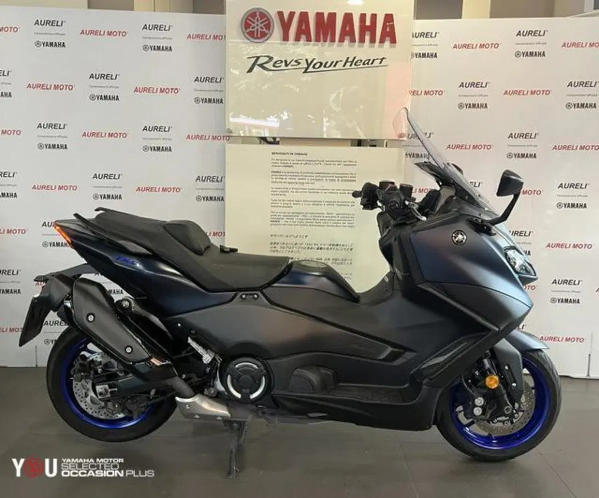 Yamaha T-Max 560 (2022 - 24) (4)