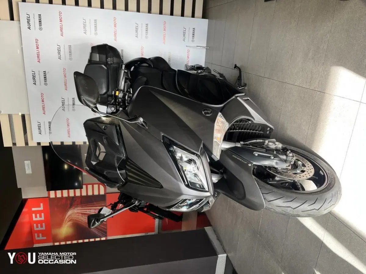 Yamaha T-Max 530 (2015 - 16) (7)