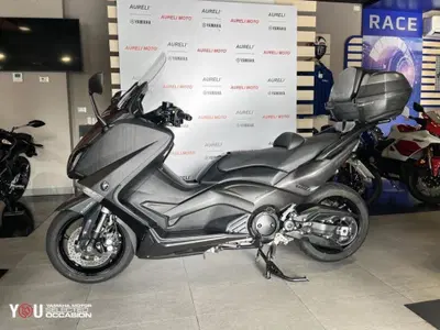 Yamaha T-Max 530 (2015 - 16) usata