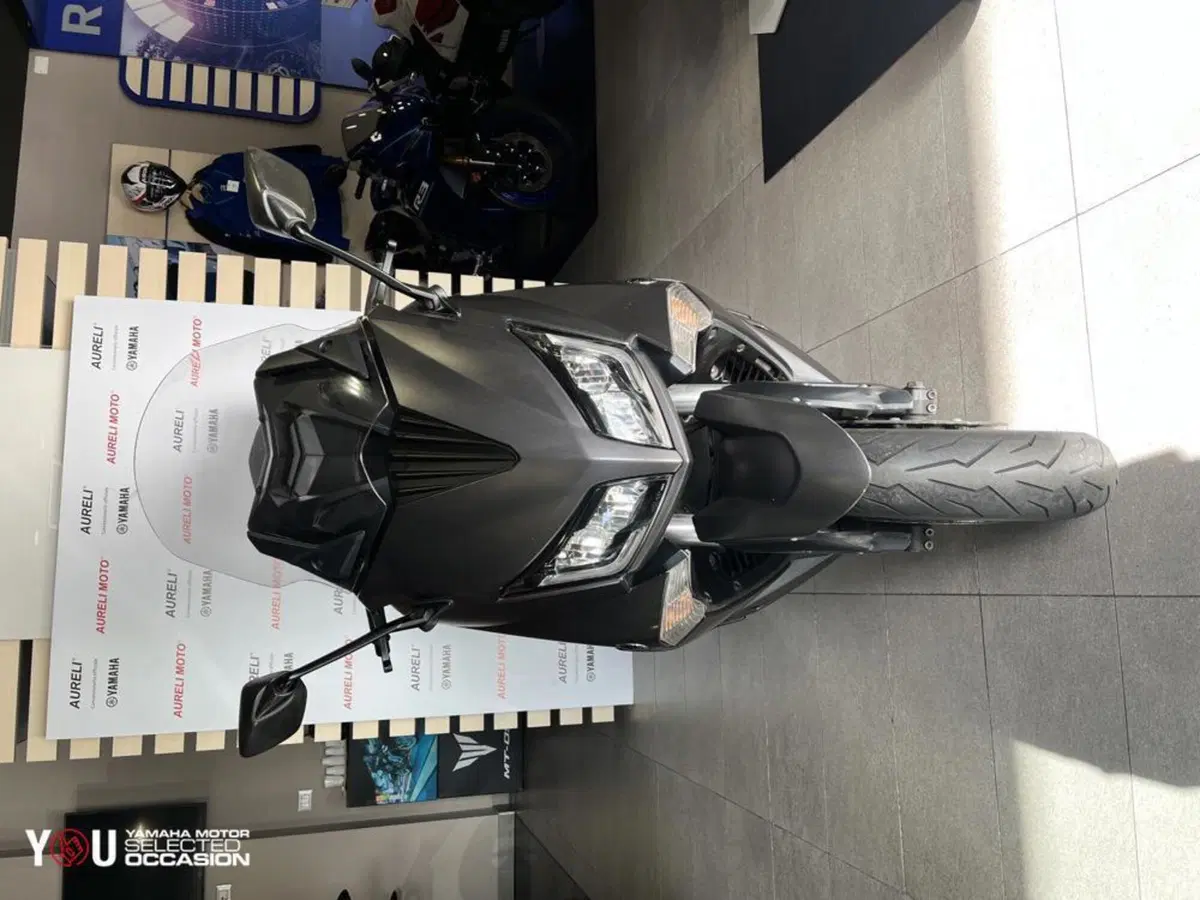 Yamaha T-Max 530 (2015 - 16) (9)