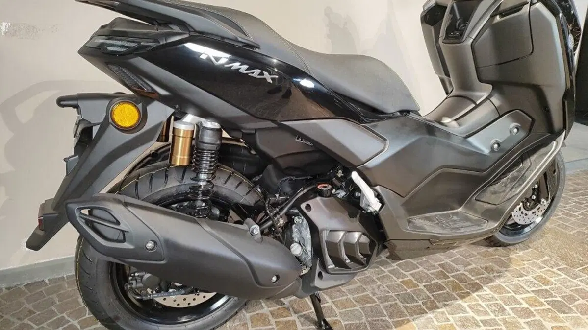 Yamaha N-Max 155 (2026) (4)