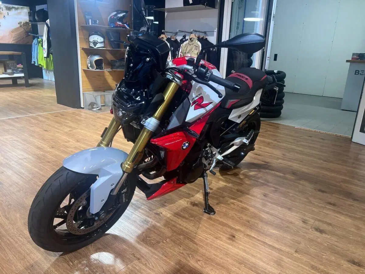 Bmw F 900 R (2017 - 20) (4)
