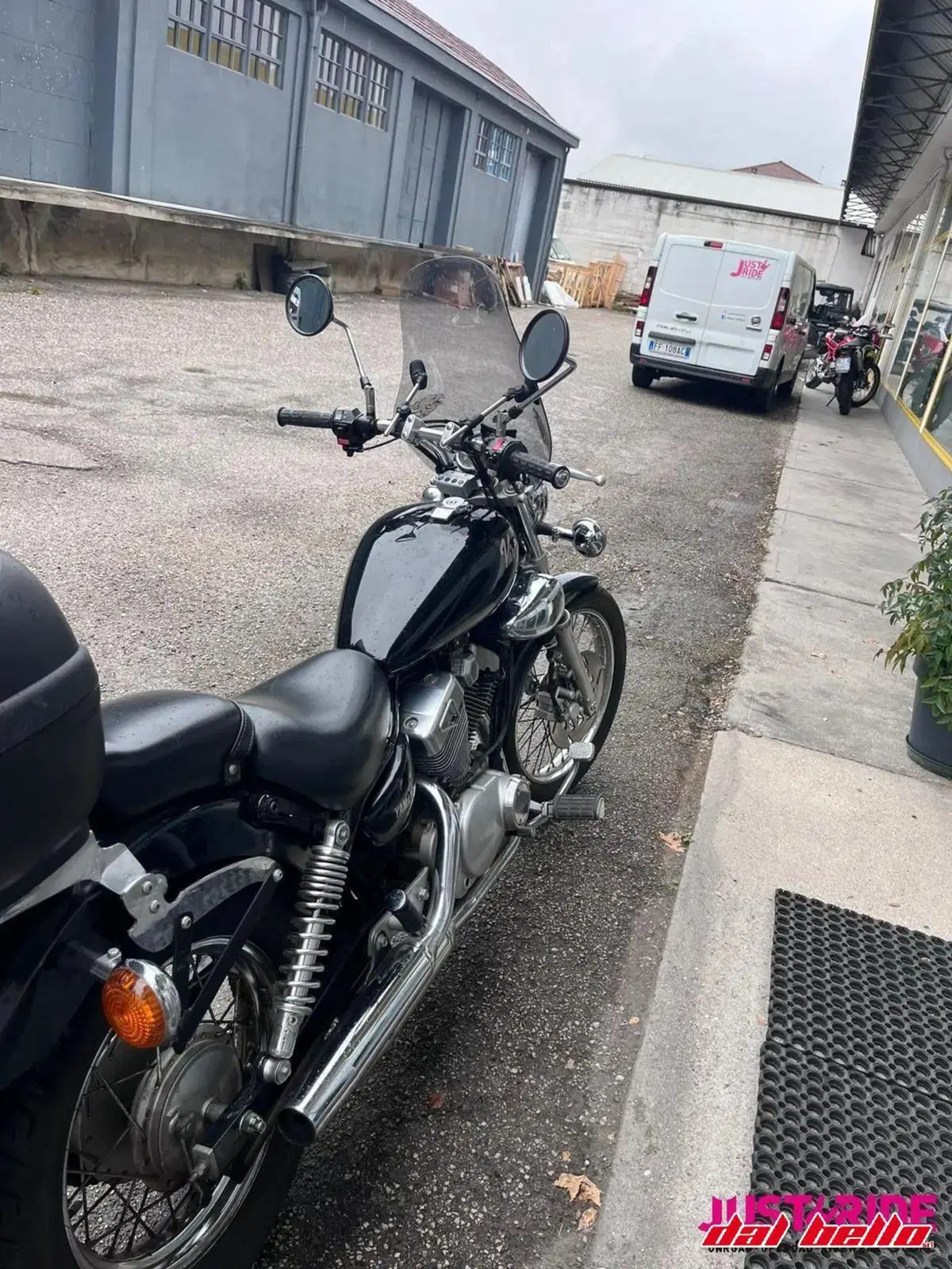 Yamaha XV 250 S Virago (1994 - 01) (3)