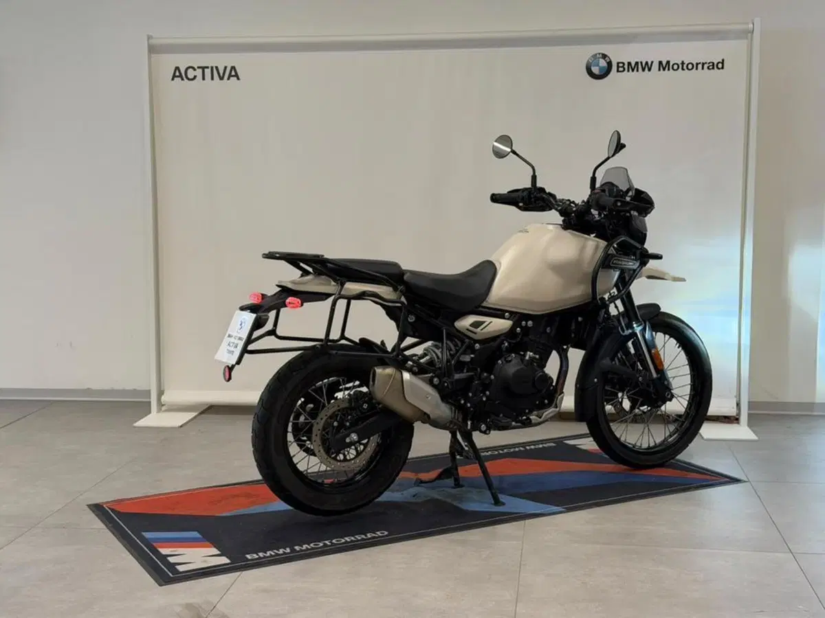 Royal Enfield Himalayan 450 (2024 - 26) (6)