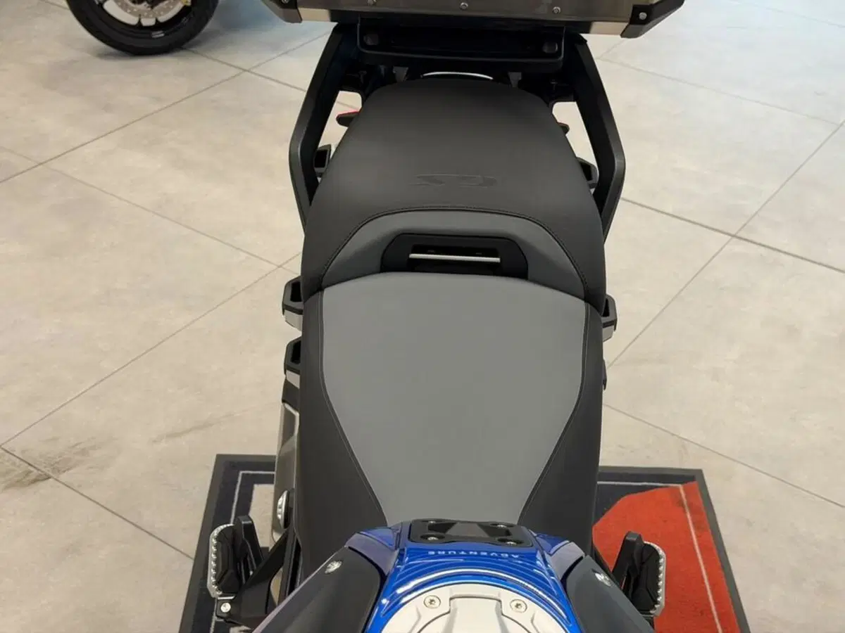 Bmw R 1300 GS Adventure Trophy (2025 - 26) (11)