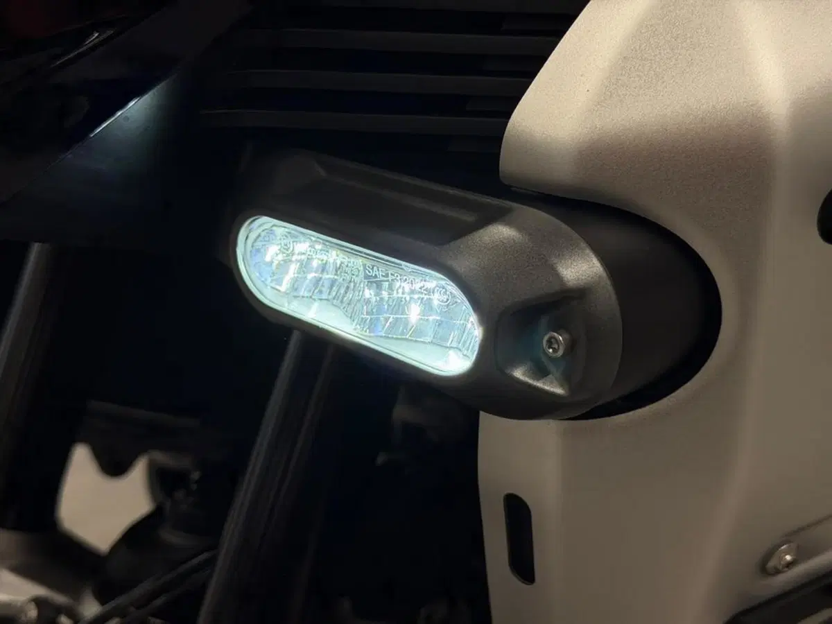 Bmw R 1300 GS Adventure Triple Black (2025 - 26) (12)