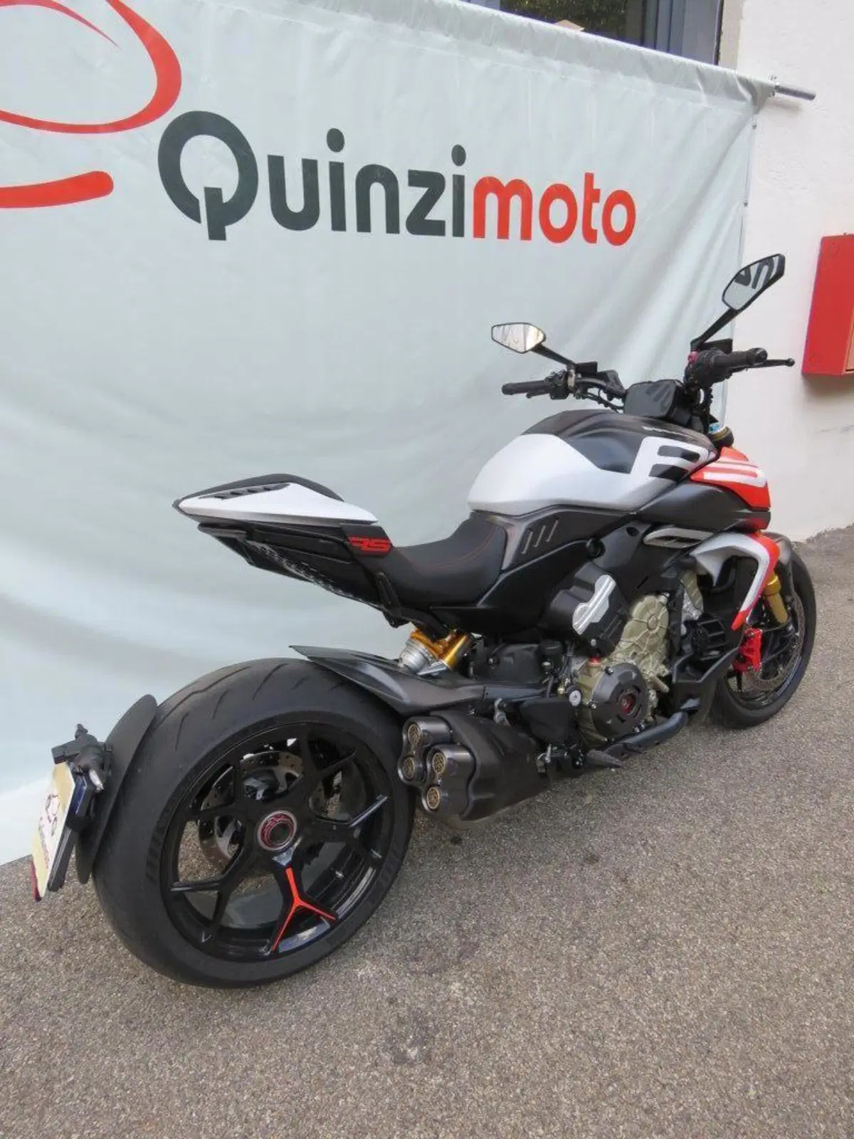 Ducati Diavel V4 RS (2026) (9)