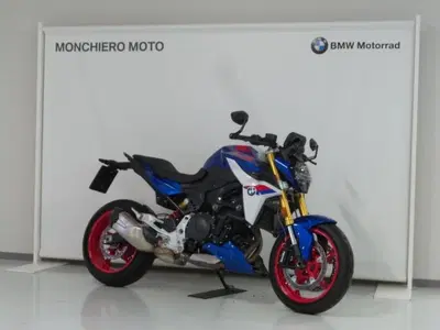 Bmw F 900 R (2025 - 27) usata