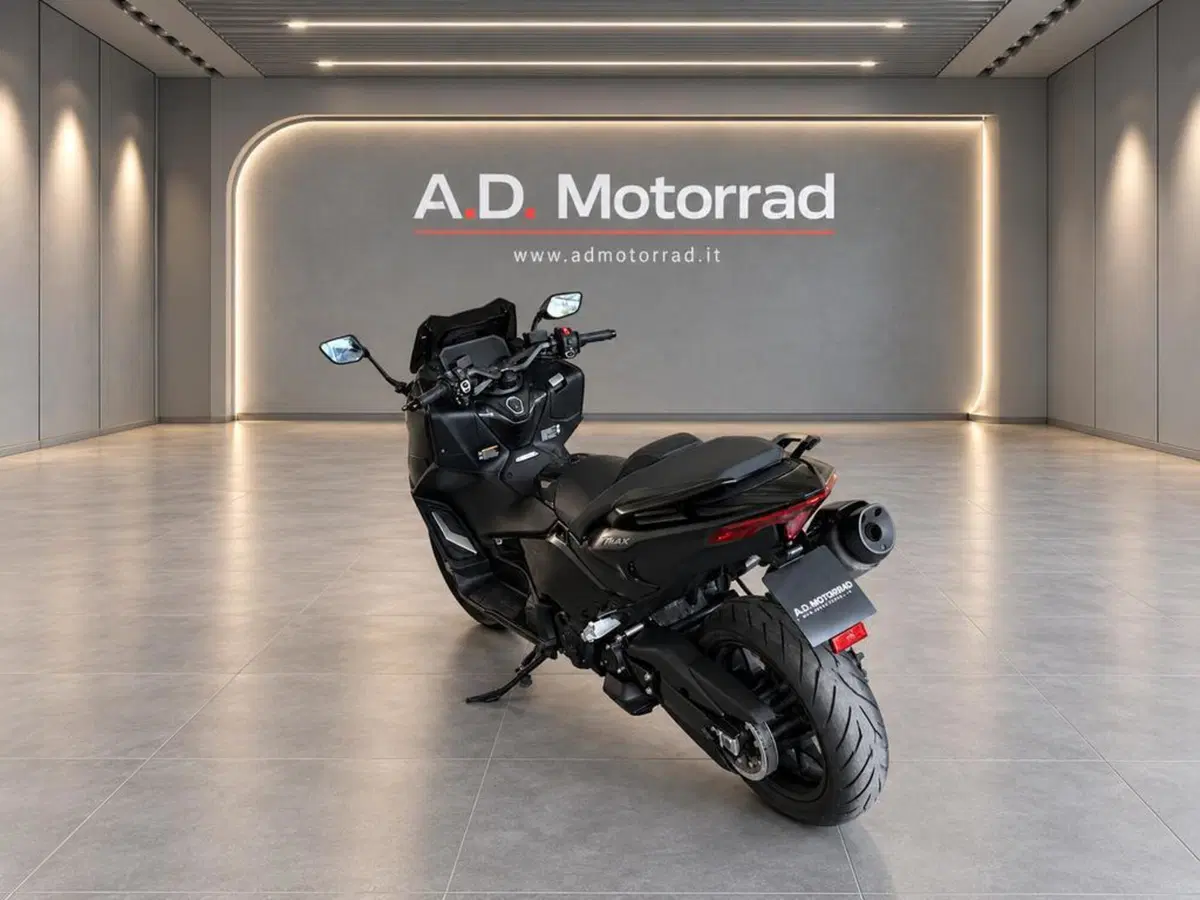 Yamaha T-Max 560 Tech Max (2022 - 24) (7)