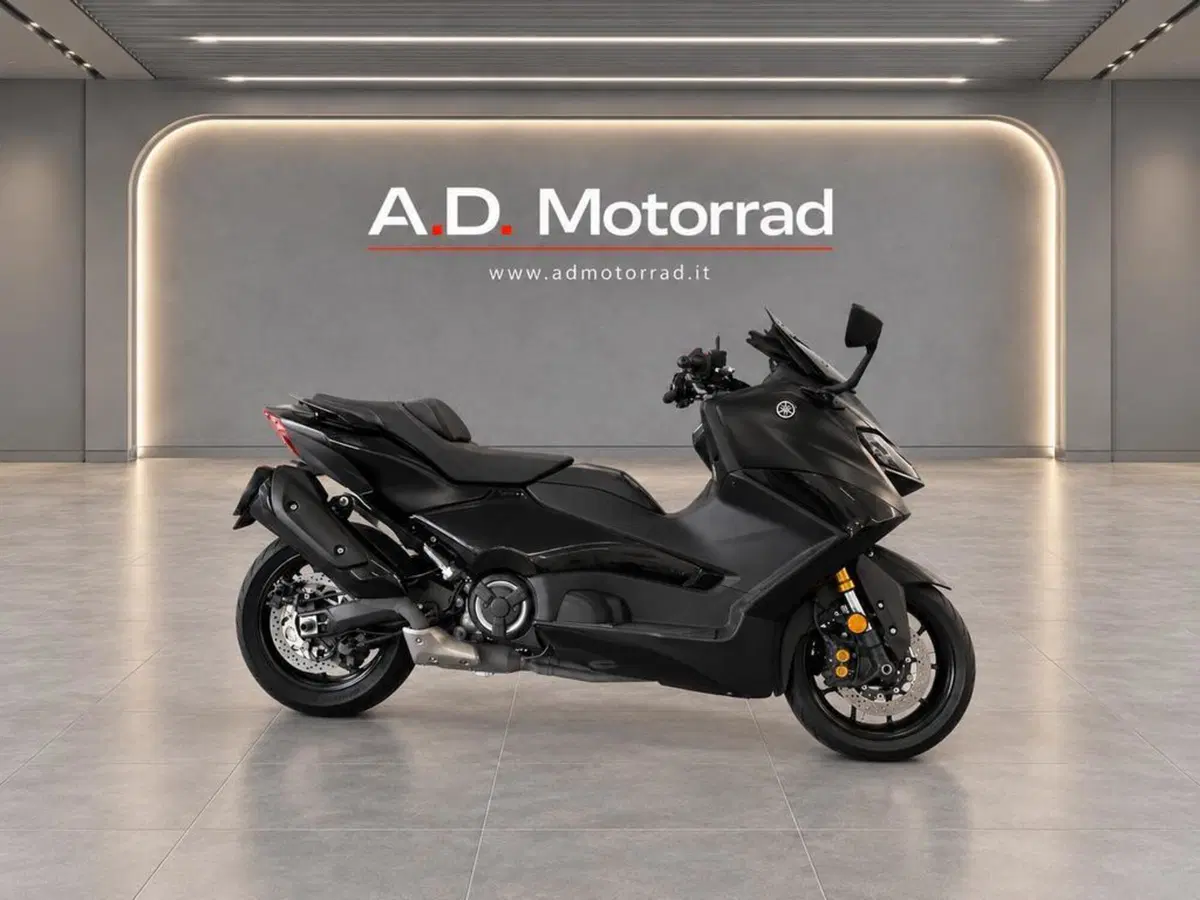 Yamaha T-Max 560 Tech Max (2022 - 24) (4)