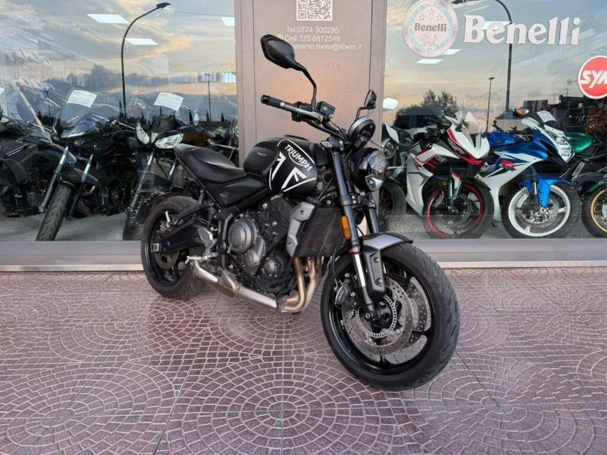 Triumph Trident 660 (2021 - 24) (10)
