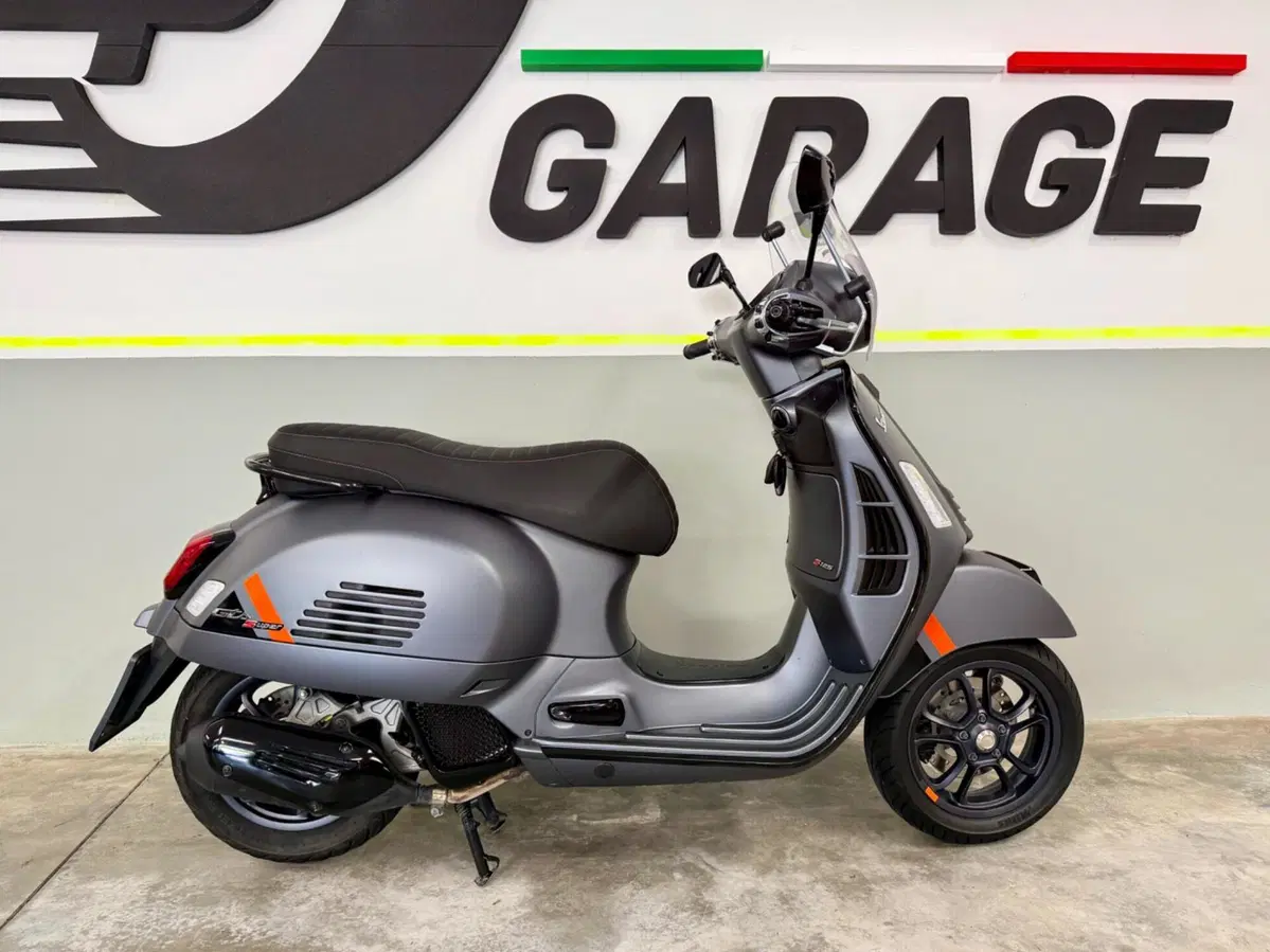 Vespa GTS 125 Super Sport (2021 - 24) (2)
