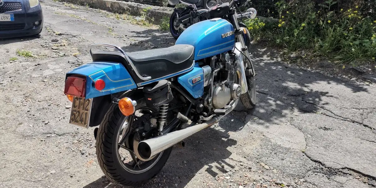 Suzuki Gs  (3)