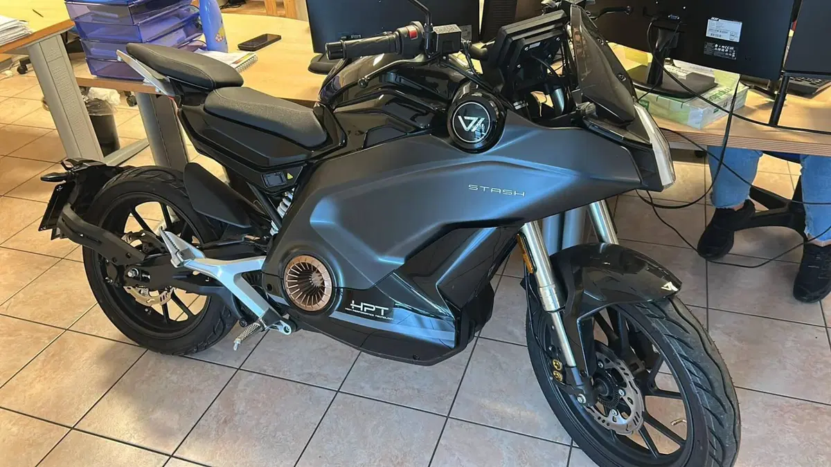 VMoto Stash (2023 - 26) (2)