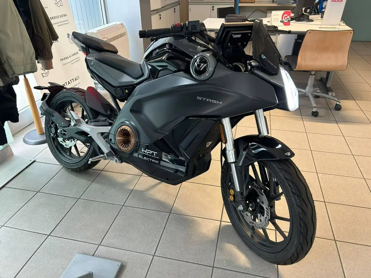 VMoto Stash (2023 - 26) (3)