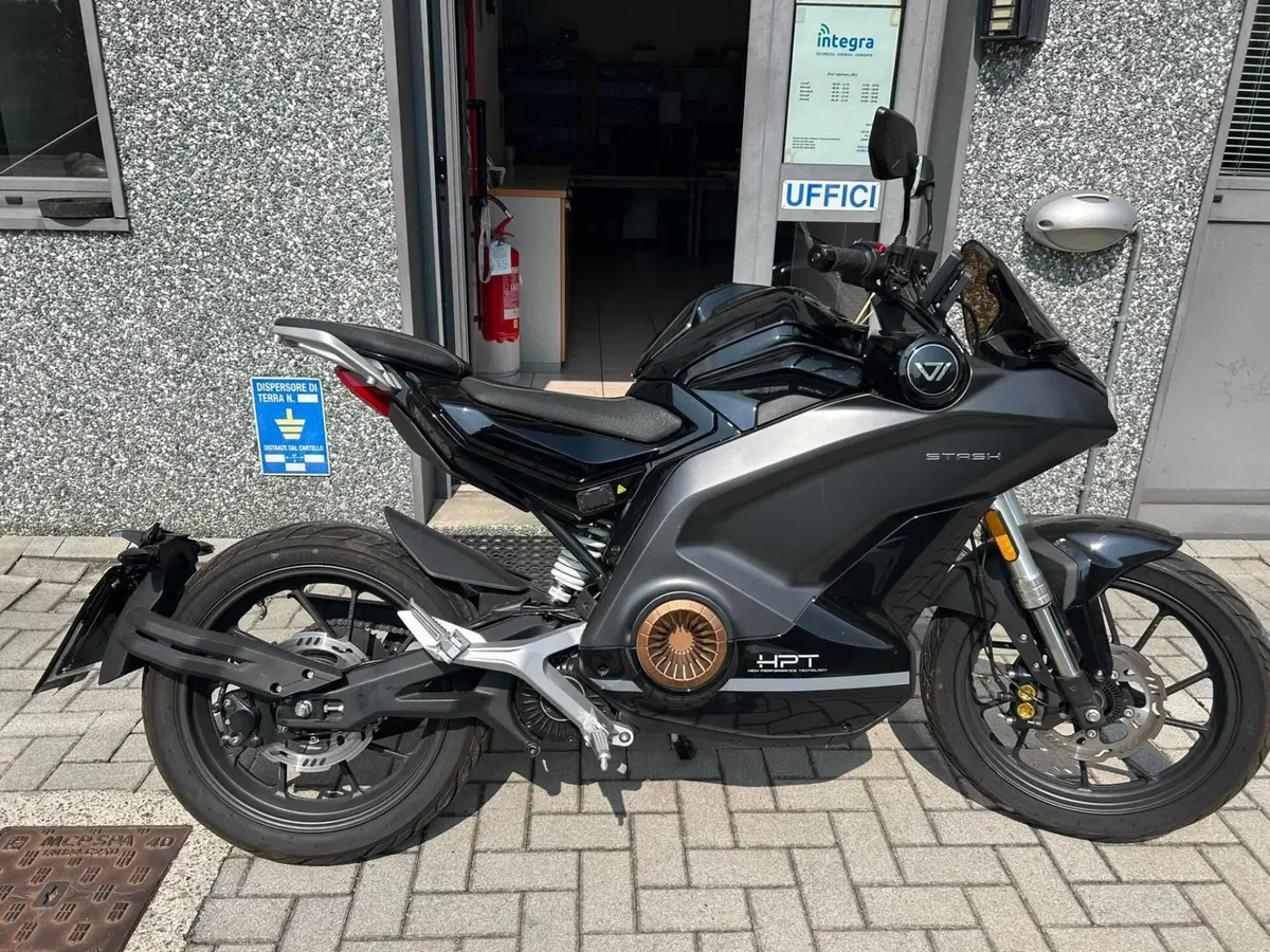 VMoto Stash (2023 - 26) (4)