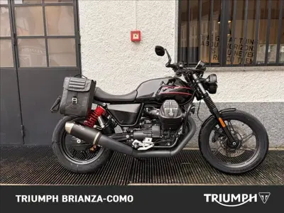 Moto Guzzi V7 850 Stone Special Abs (2021) usata