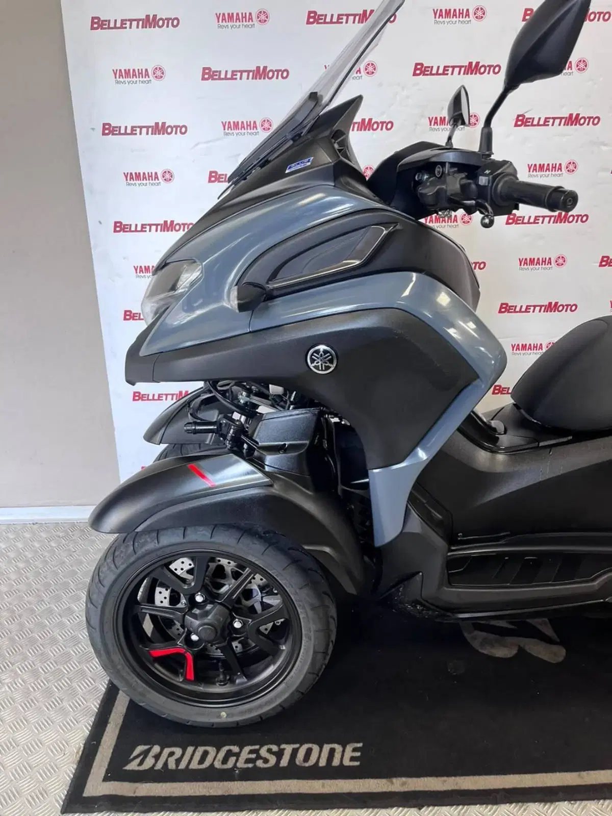 Yamaha Tricity 300 (2021 - 24) (5)