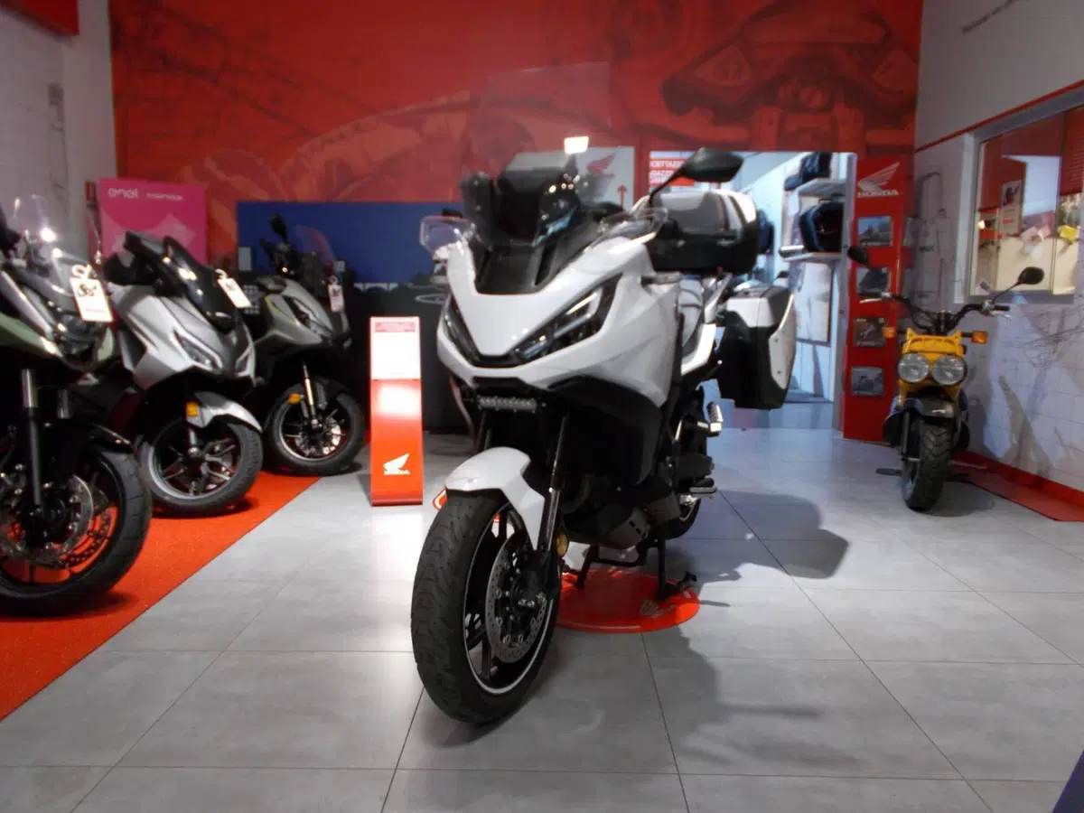 Honda NT 1100 Travel DCT (2022 - 24) (4)