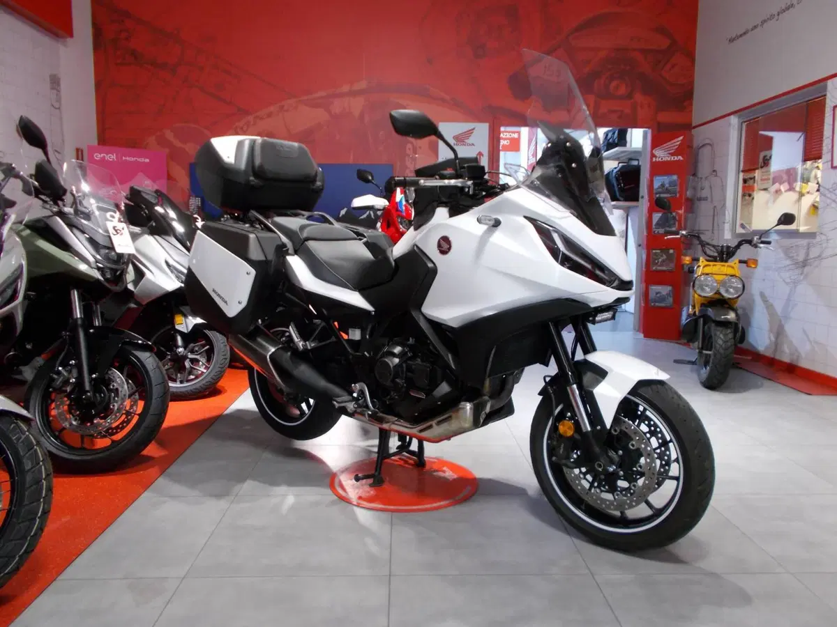 Honda NT 1100 Travel DCT (2022 - 24) (9)