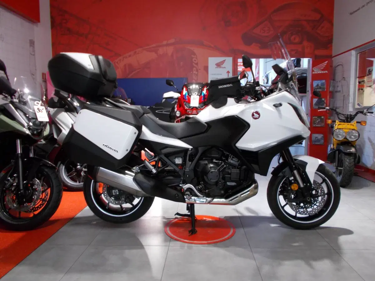 Honda NT 1100 Travel DCT (2022 - 24) (11)