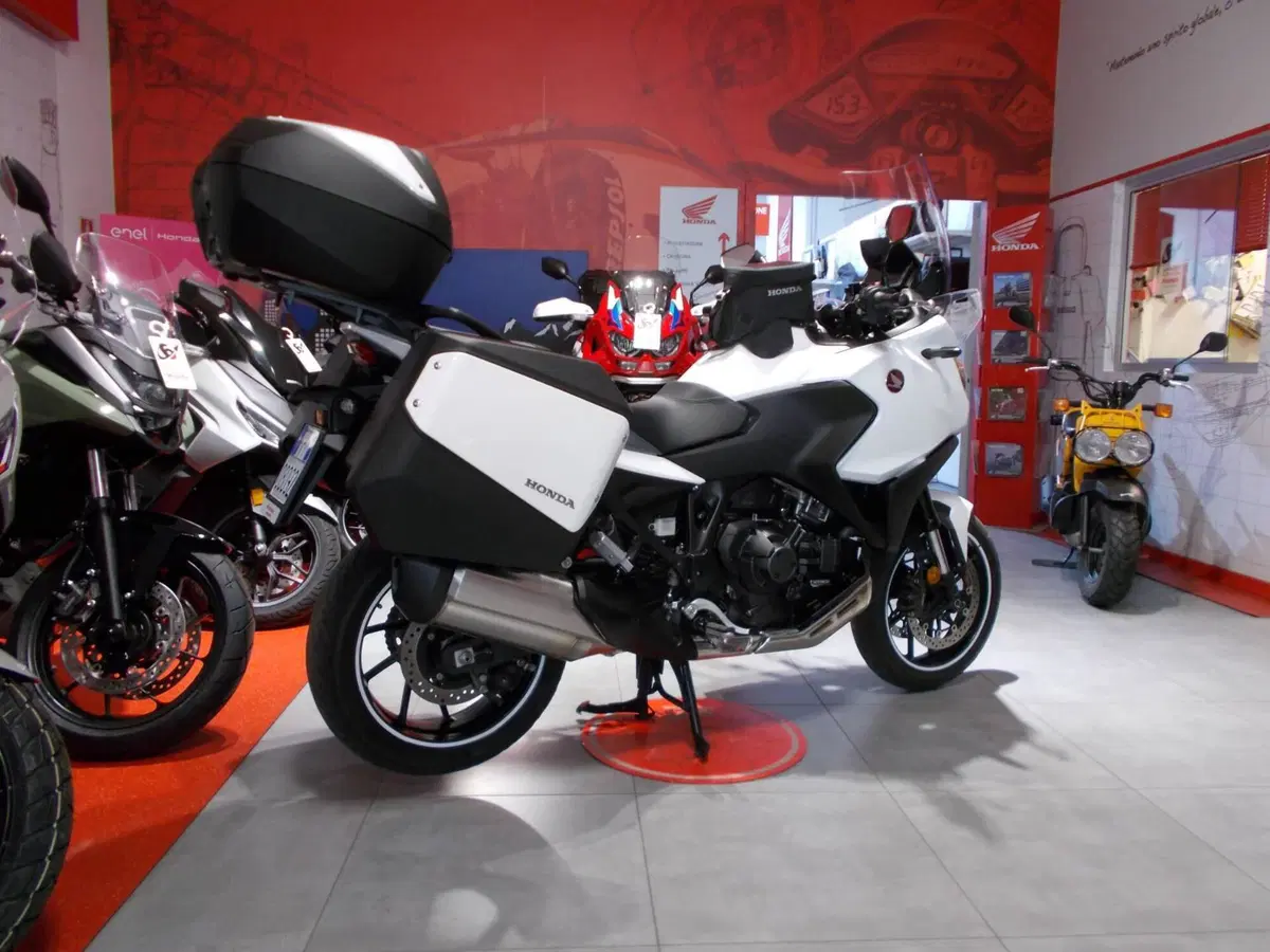 Honda NT 1100 Travel DCT (2022 - 24) (12)