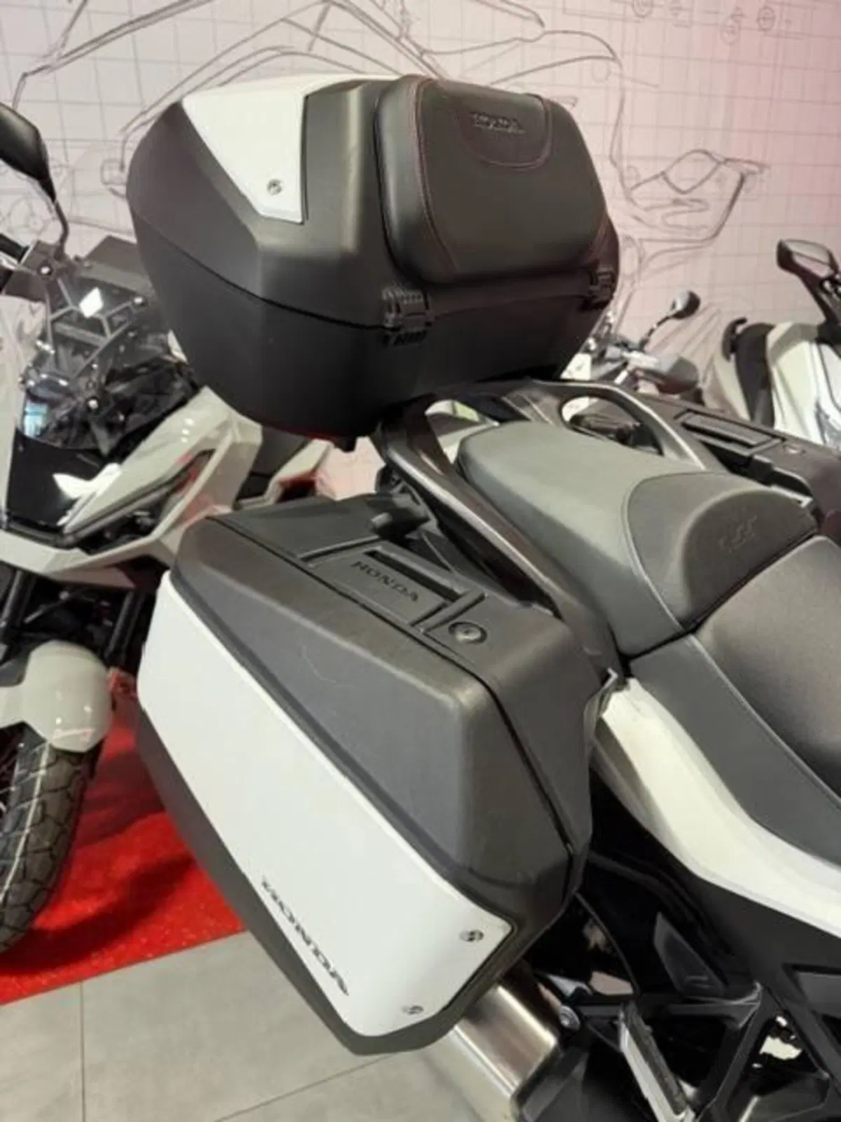 Honda NT 1100 Travel DCT (2022 - 24) (13)