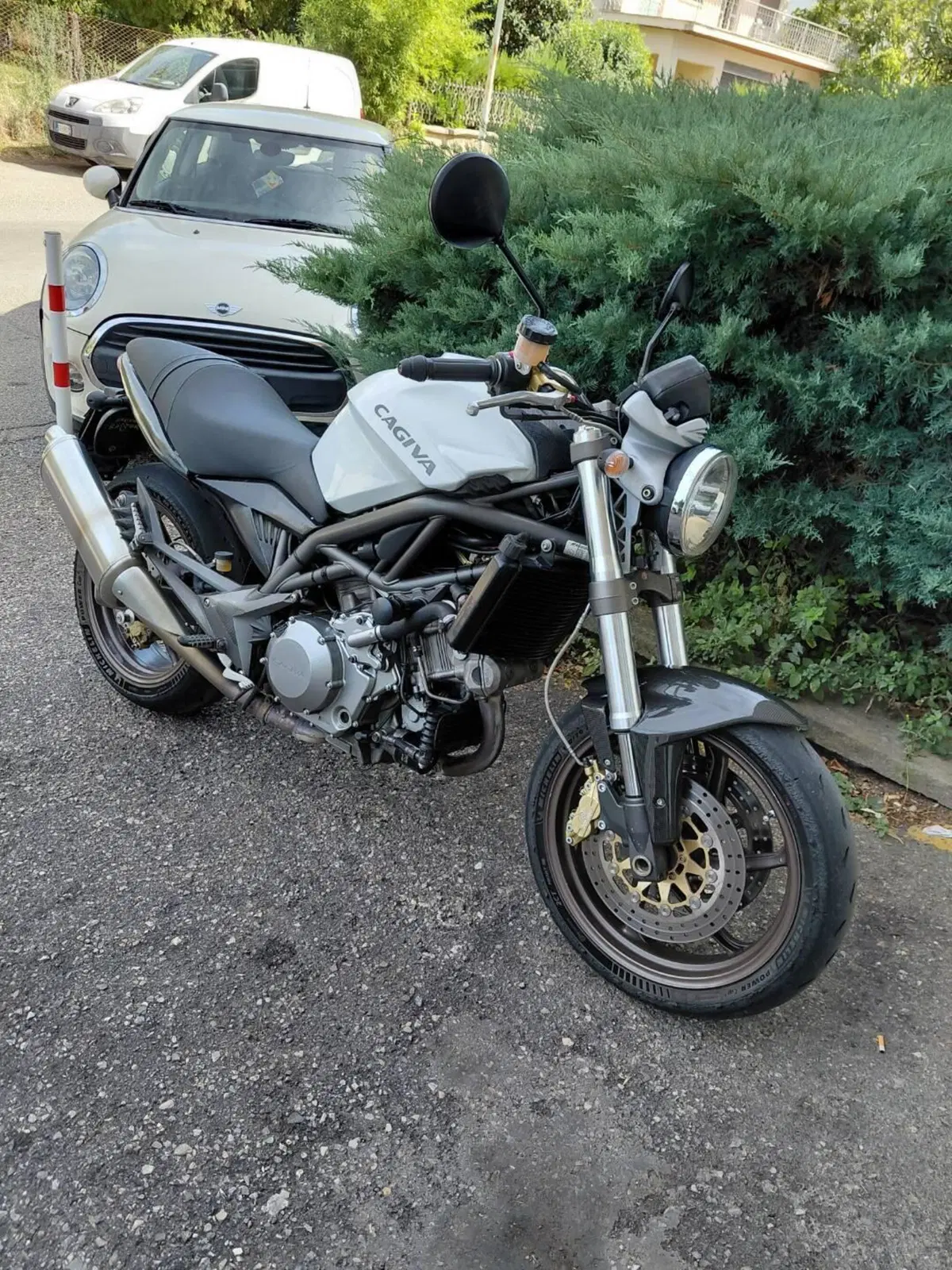 Cagiva Raptor 1000 (2000 - 05) (2)