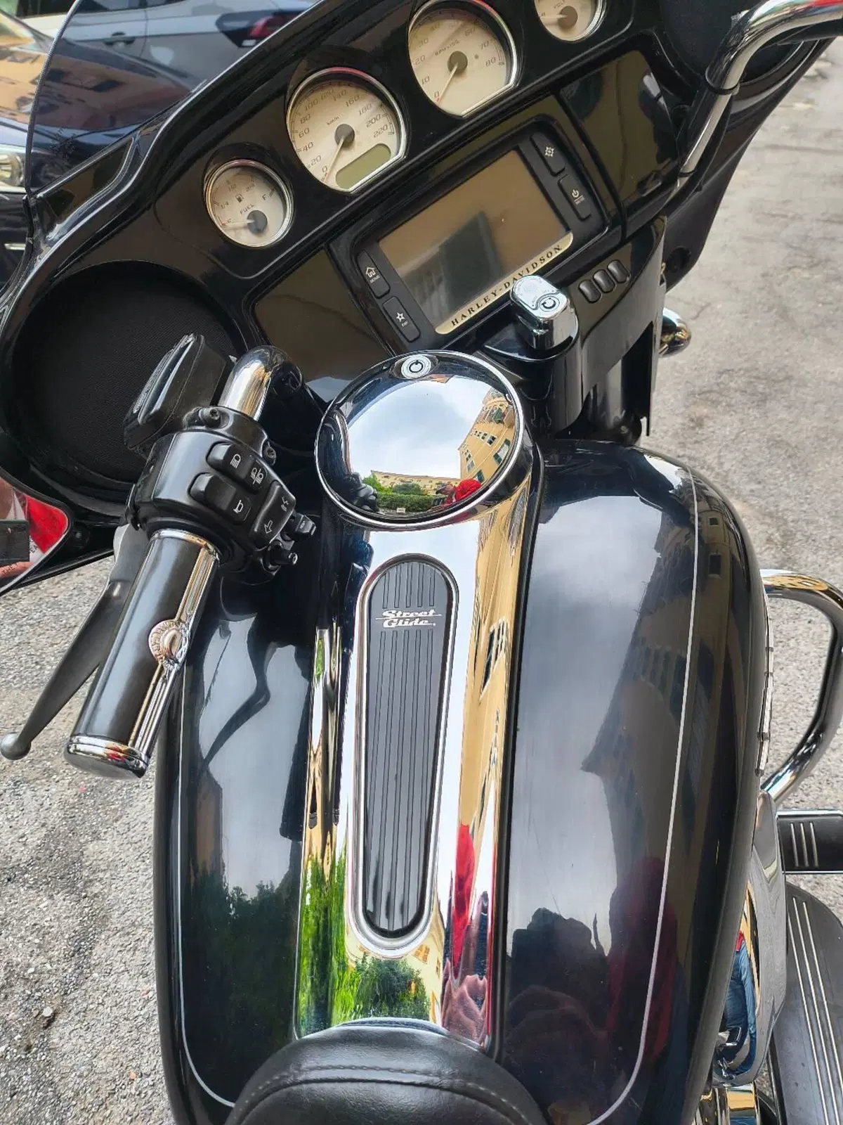 Harley-Davidson 1690 Street Glide Special (2014 - 16) - FLHX (20)