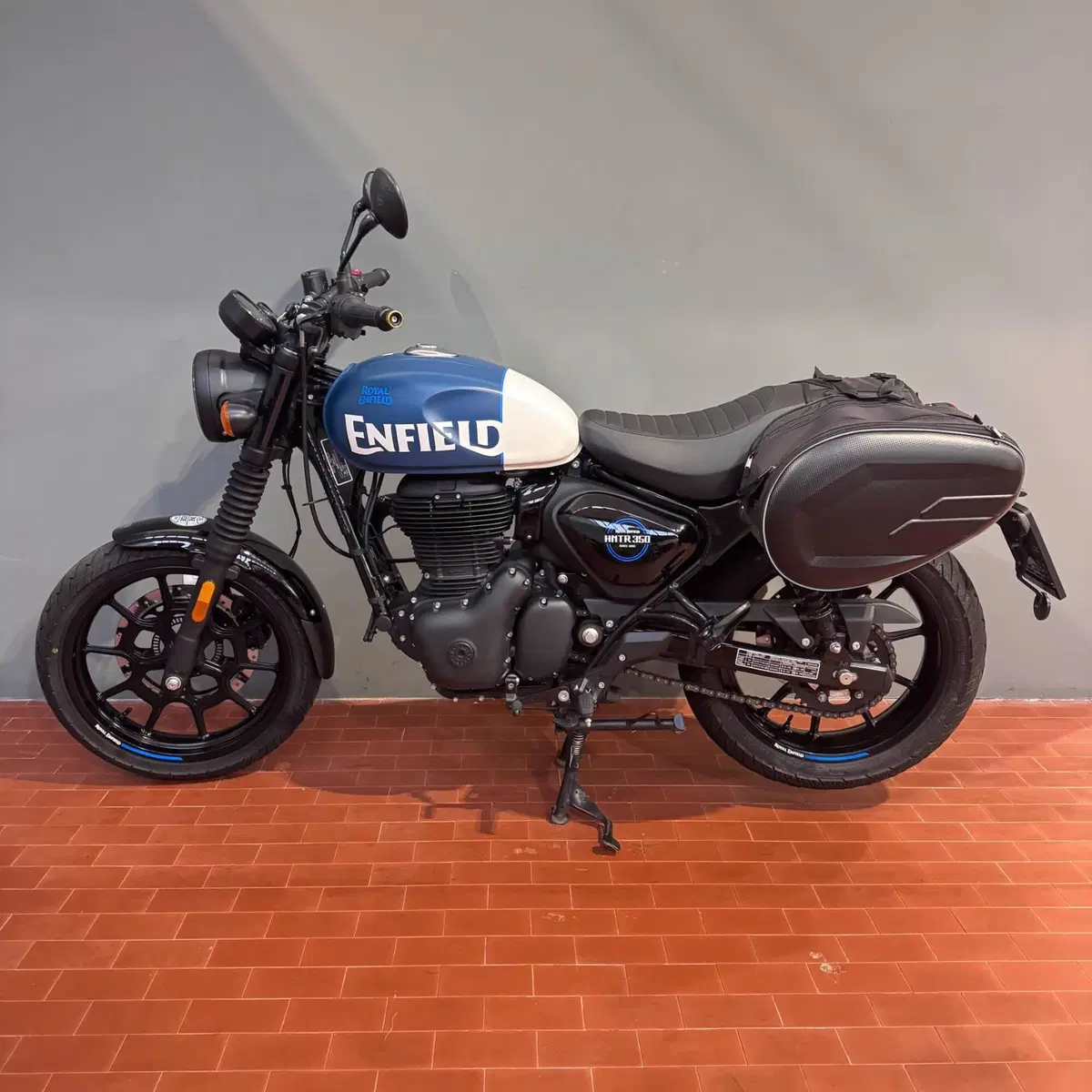 Royal Enfield HNTR 350 (2022 - 26) (2)