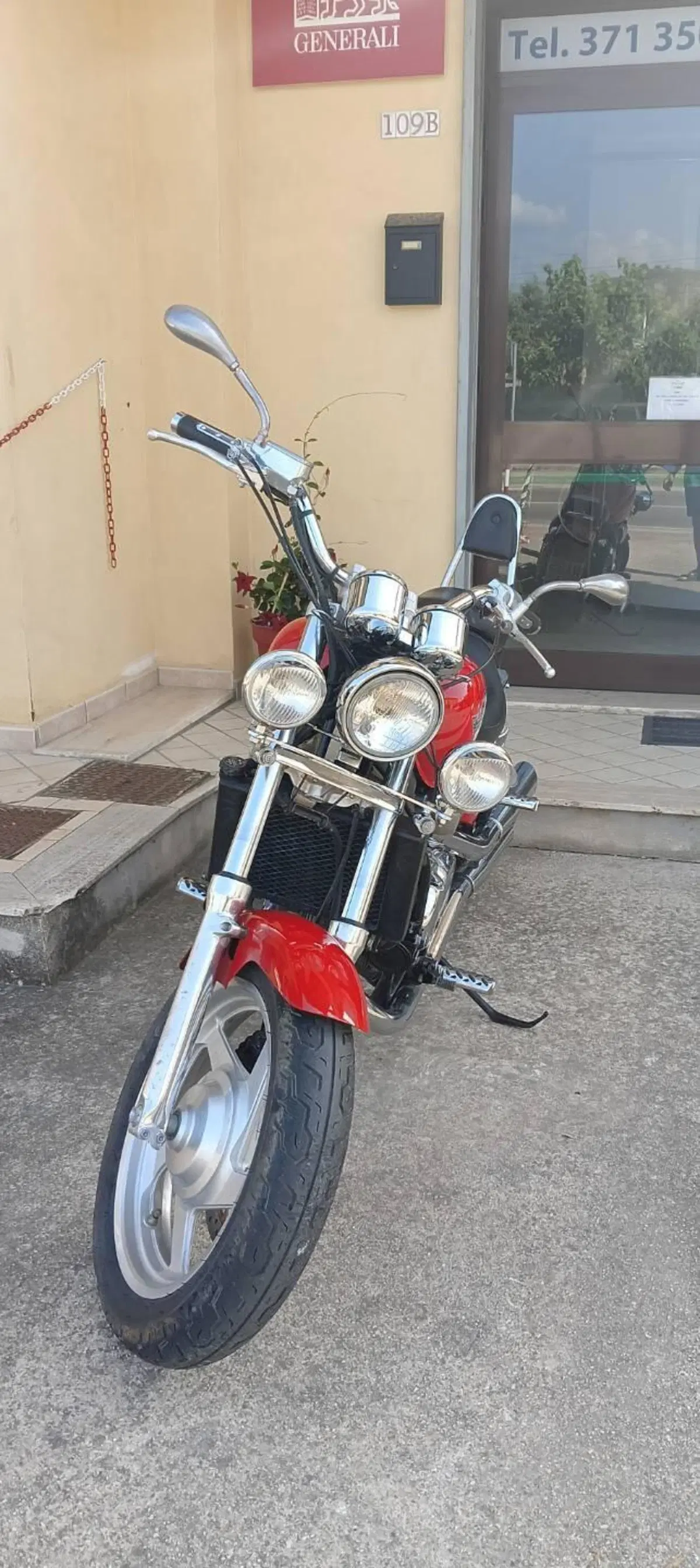 Honda VF 750 C (3)